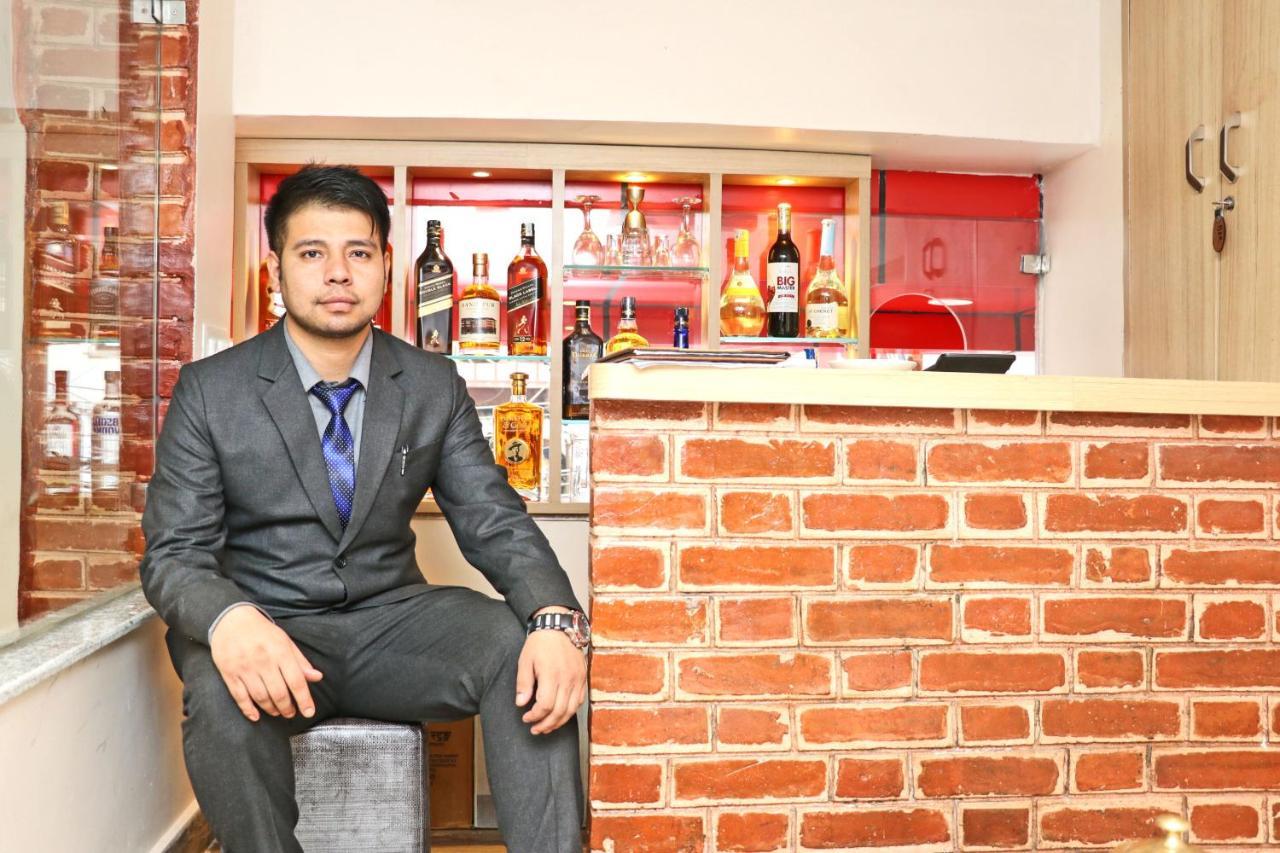 Hotel Airport Gurkha Kathmandu Bagian luar foto