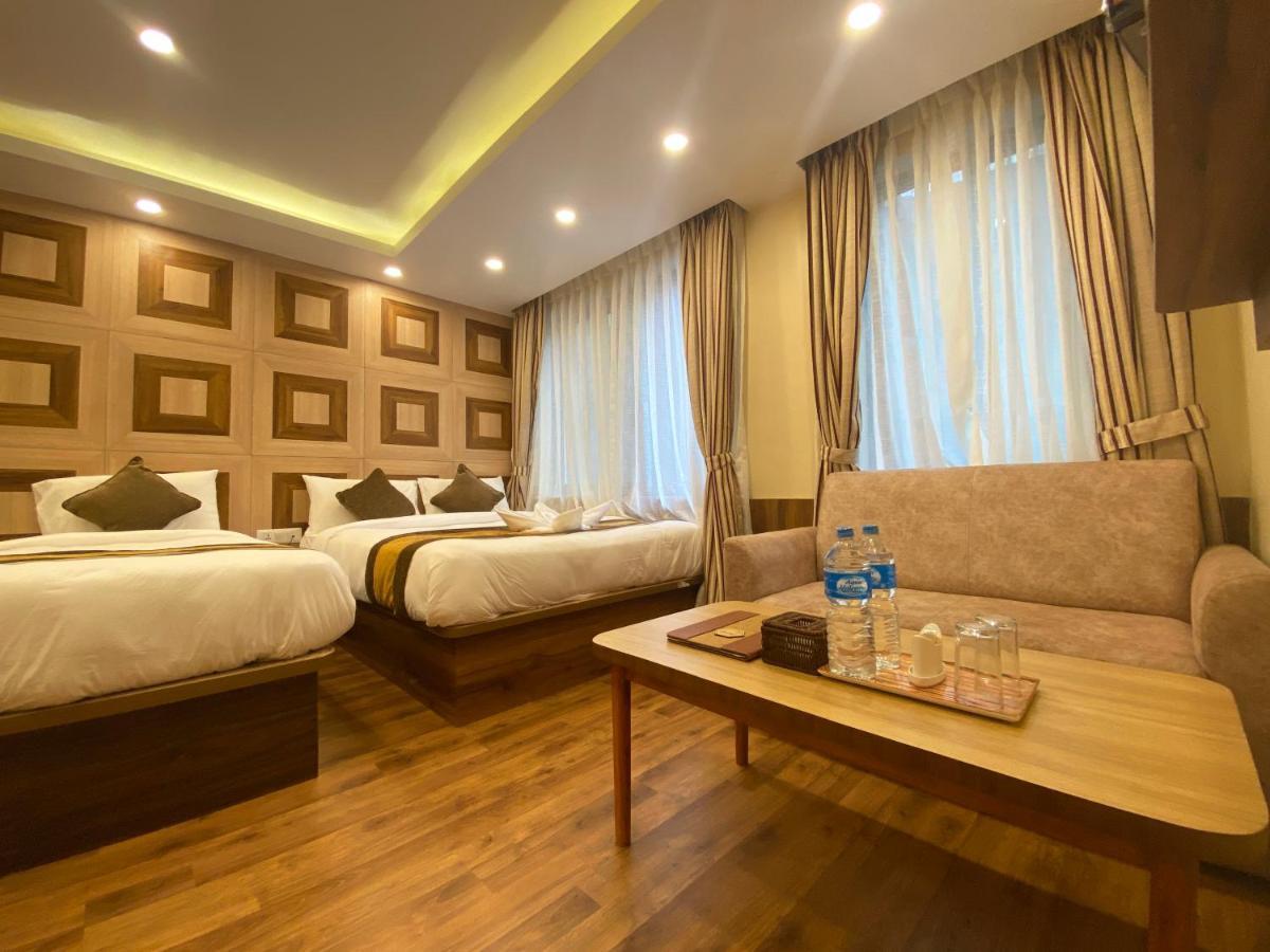 Hotel Airport Gurkha Kathmandu Bagian luar foto